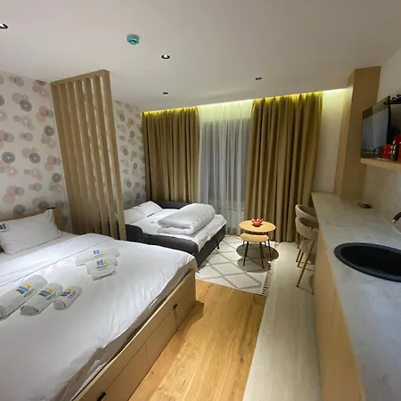 Sky View 아파트 자호리나