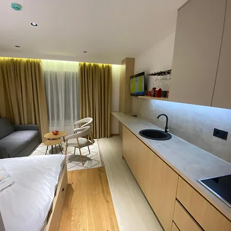 아파트 Sky View