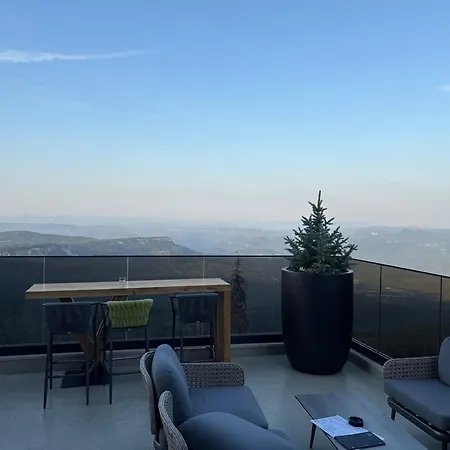 아파트 Sky View *